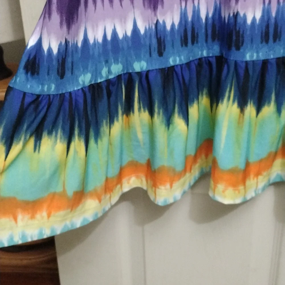 Avenue rainbow watercolor poly blend SS dress with ruffle hem size 30/32 - Picture 5 of 6